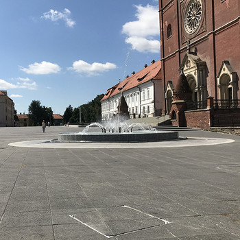 Trg J. J. Strossmayera, Đakovo