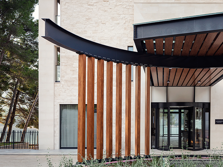 Cres Marriot Header