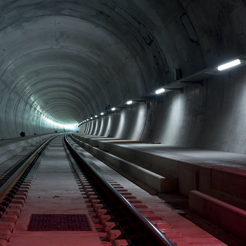 željeznički tuneli